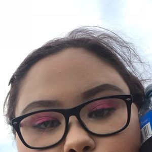 Meet your Posher, Kara